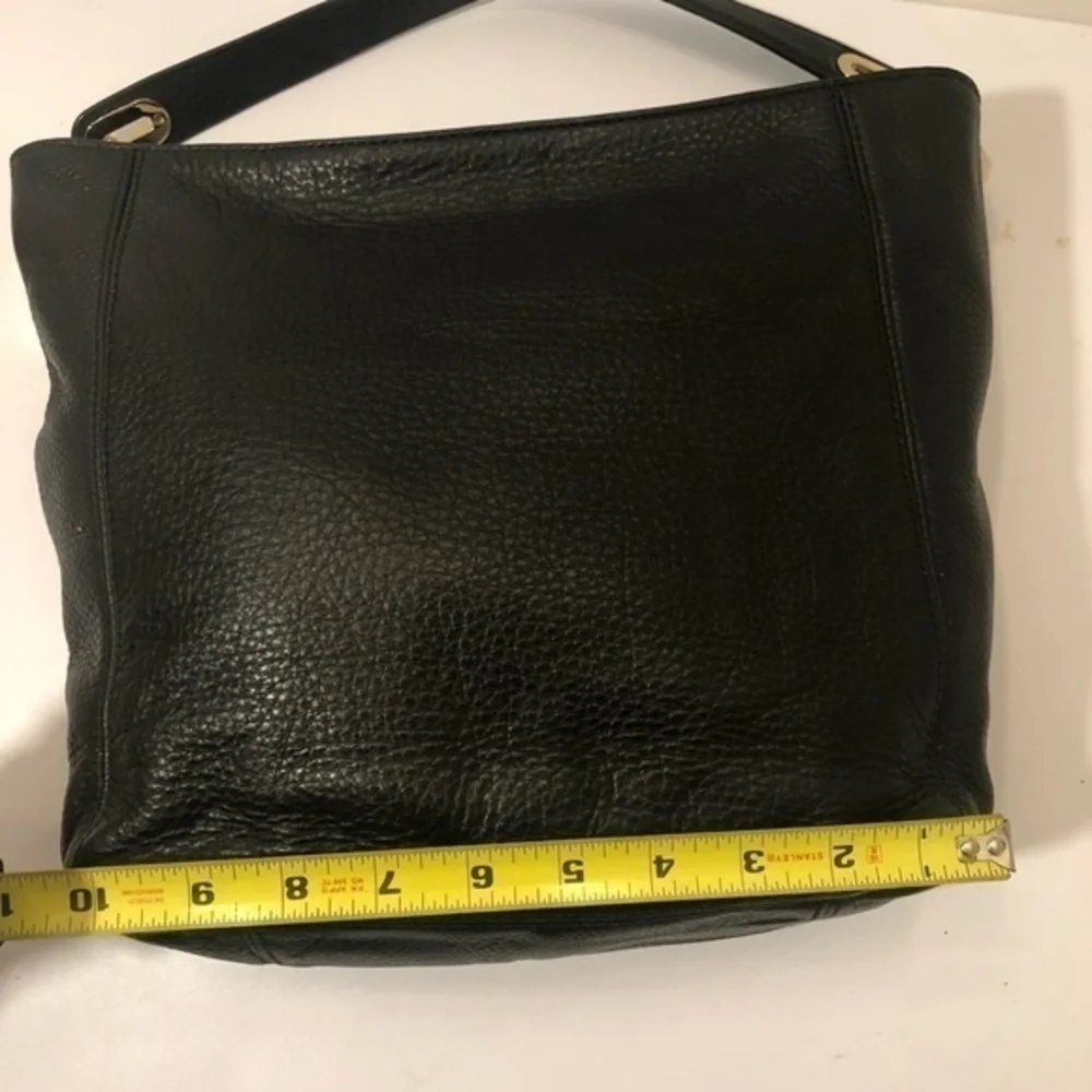 Michael kors black pebbled leather hobo bag